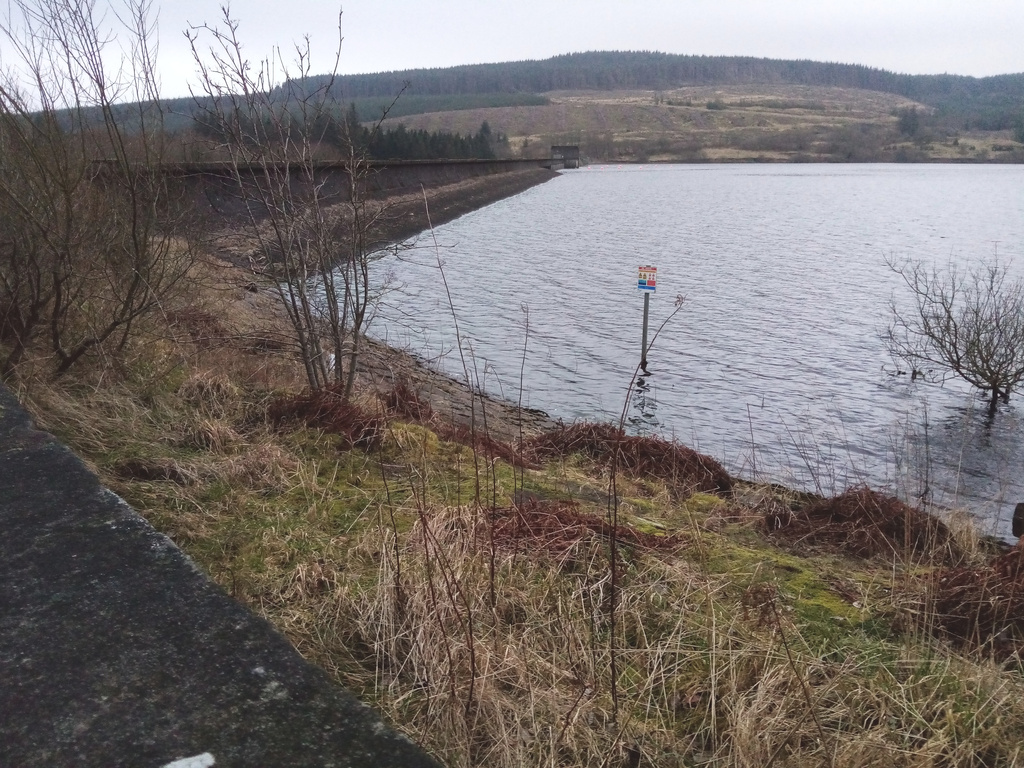 reservoir dam wall